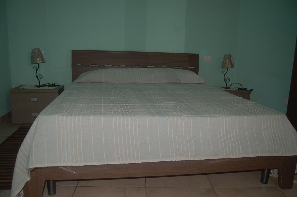 Relax Al Mare Apartment Olbia Room photo