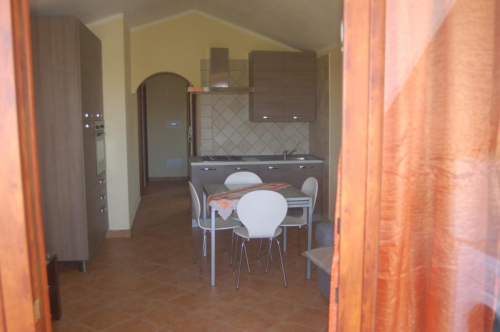 Relax Al Mare Apartment Olbia Room photo